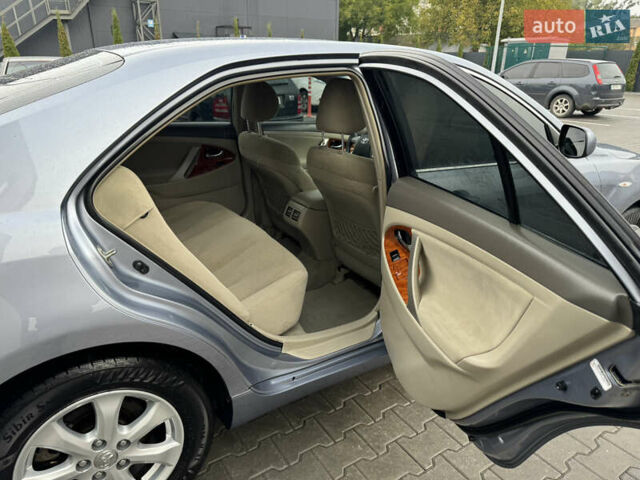 Синій Тойота Камрі, об'ємом двигуна 2.4 л та пробігом 106 тис. км за 9300 $, фото 31 на Automoto.ua