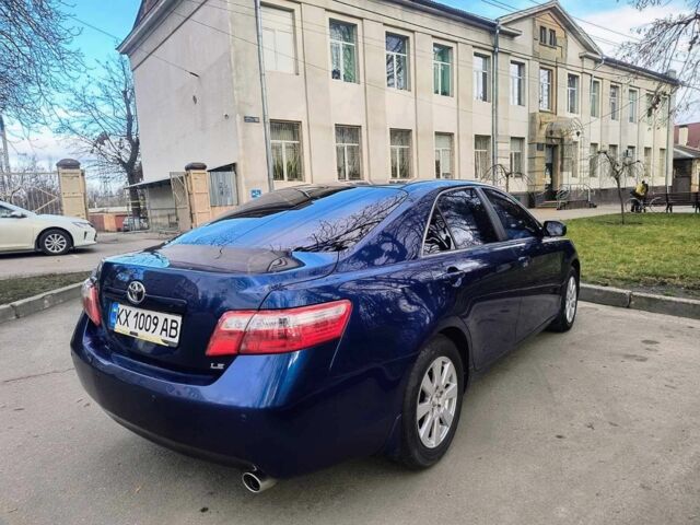 Синий Тойота Камри, объемом двигателя 2.4 л и пробегом 115 тыс. км за 242 $, фото 5 на Automoto.ua