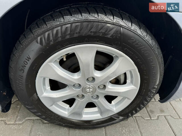 Синій Тойота Камрі, об'ємом двигуна 2.4 л та пробігом 106 тис. км за 9300 $, фото 7 на Automoto.ua