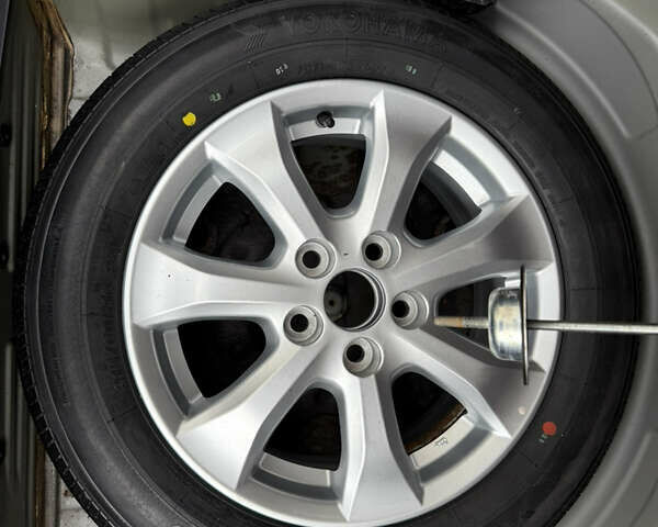 Синий Тойота Камри, объемом двигателя 2.4 л и пробегом 106 тыс. км за 9999 $, фото 51 на Automoto.ua