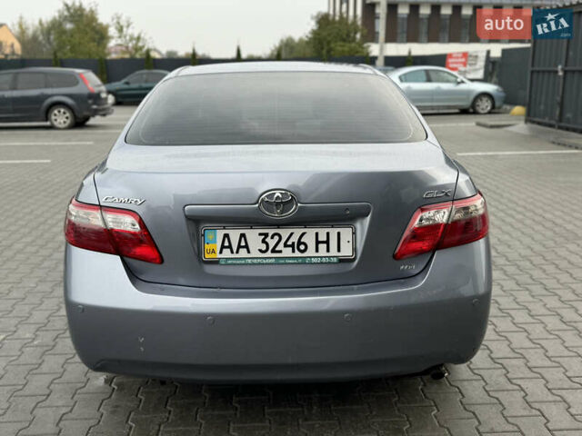 Синій Тойота Камрі, об'ємом двигуна 2.4 л та пробігом 106 тис. км за 9300 $, фото 10 на Automoto.ua