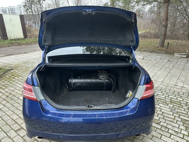 Синий Тойота Камри, объемом двигателя 2.4 л и пробегом 250 тыс. км за 7000 $, фото 6 на Automoto.ua