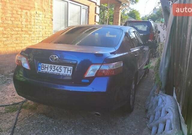 Синій Тойота Камрі, об'ємом двигуна 3.5 л та пробігом 400 тис. км за 8000 $, фото 1 на Automoto.ua