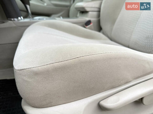 Синій Тойота Камрі, об'ємом двигуна 2.5 л та пробігом 205 тис. км за 8800 $, фото 51 на Automoto.ua