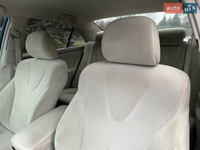 Синій Тойота Камрі, об'ємом двигуна 2.5 л та пробігом 205 тис. км за 8800 $, фото 48 на Automoto.ua