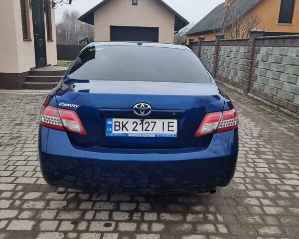Синій Тойота Камрі, об'ємом двигуна 2.5 л та пробігом 232 тис. км за 9200 $, фото 9 на Automoto.ua