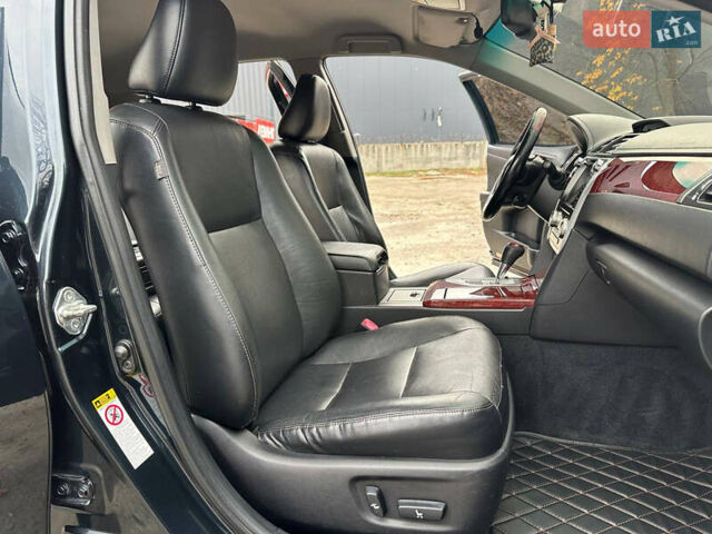 Синій Тойота Камрі, об'ємом двигуна 2.5 л та пробігом 183 тис. км за 11700 $, фото 29 на Automoto.ua