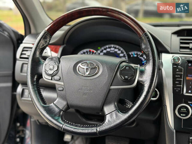 Синій Тойота Камрі, об'ємом двигуна 2.5 л та пробігом 183 тис. км за 11700 $, фото 35 на Automoto.ua