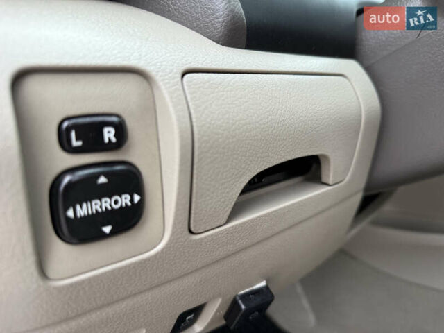 Синій Тойота Камрі, об'ємом двигуна 2.5 л та пробігом 205 тис. км за 8800 $, фото 43 на Automoto.ua