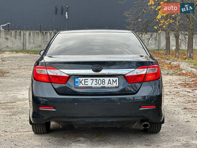 Синій Тойота Камрі, об'ємом двигуна 2.5 л та пробігом 183 тис. км за 11700 $, фото 8 на Automoto.ua