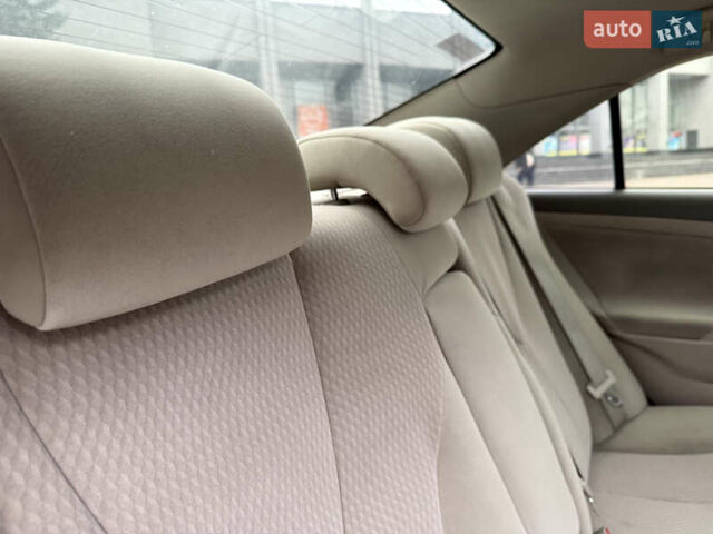 Синій Тойота Камрі, об'ємом двигуна 2.5 л та пробігом 205 тис. км за 8800 $, фото 68 на Automoto.ua