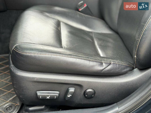 Синій Тойота Камрі, об'ємом двигуна 2.5 л та пробігом 183 тис. км за 11700 $, фото 16 на Automoto.ua