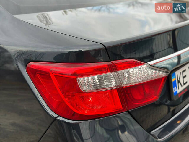 Синій Тойота Камрі, об'ємом двигуна 2.5 л та пробігом 183 тис. км за 11700 $, фото 51 на Automoto.ua