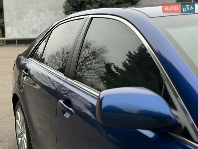 Синій Тойота Камрі, об'ємом двигуна 2.5 л та пробігом 205 тис. км за 8800 $, фото 22 на Automoto.ua