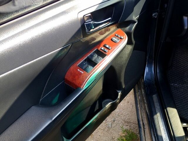 Синій Тойота Камрі, об'ємом двигуна 2.5 л та пробігом 285 тис. км за 9800 $, фото 3 на Automoto.ua