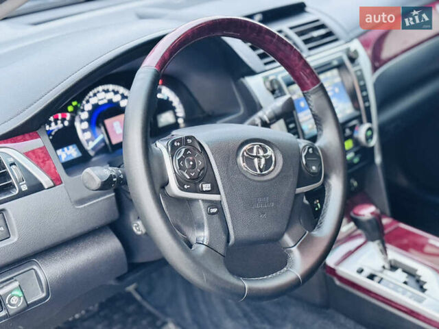 Синій Тойота Камрі, об'ємом двигуна 2.5 л та пробігом 239 тис. км за 14500 $, фото 15 на Automoto.ua