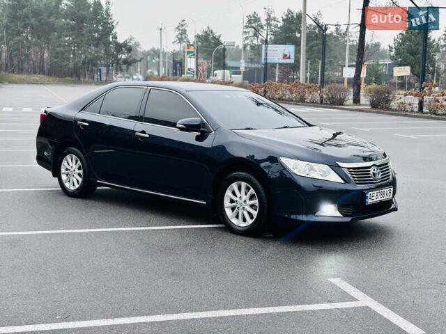 Синій Тойота Камрі, об'ємом двигуна 2.5 л та пробігом 239 тис. км за 14500 $, фото 4 на Automoto.ua