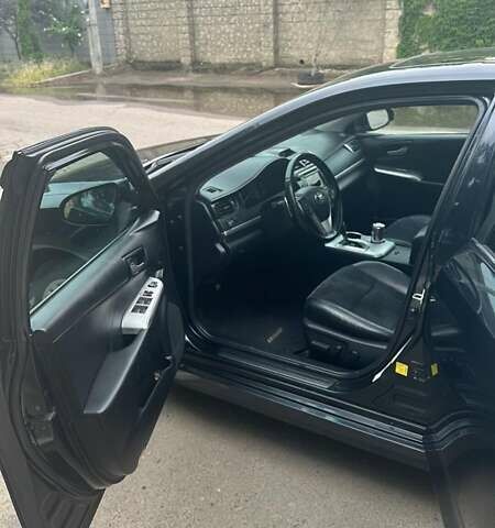 Синий Тойота Камри, объемом двигателя 2.49 л и пробегом 162 тыс. км за 11200 $, фото 5 на Automoto.ua