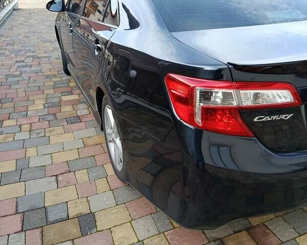 Синий Тойота Камри, объемом двигателя 2.49 л и пробегом 224 тыс. км за 10900 $, фото 7 на Automoto.ua