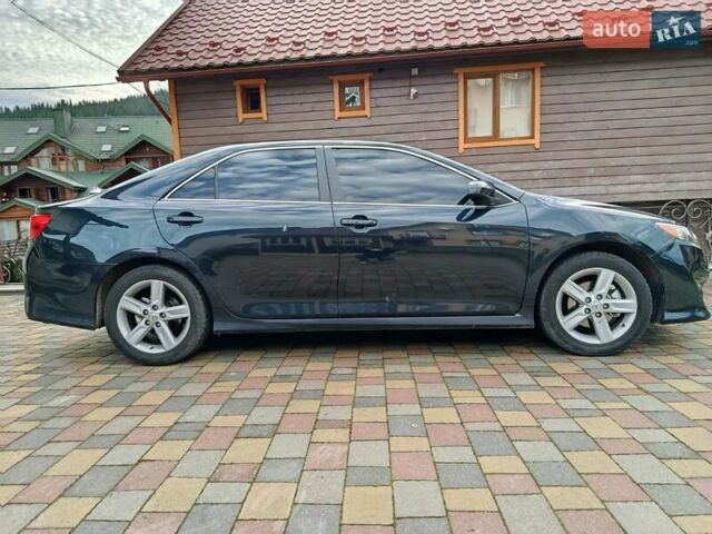 Синий Тойота Камри, объемом двигателя 2.49 л и пробегом 224 тыс. км за 10900 $, фото 17 на Automoto.ua