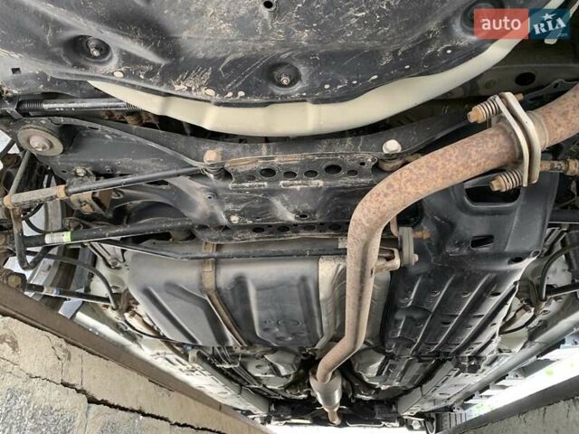 Синій Тойота Камрі, об'ємом двигуна 2.5 л та пробігом 137 тис. км за 14000 $, фото 24 на Automoto.ua