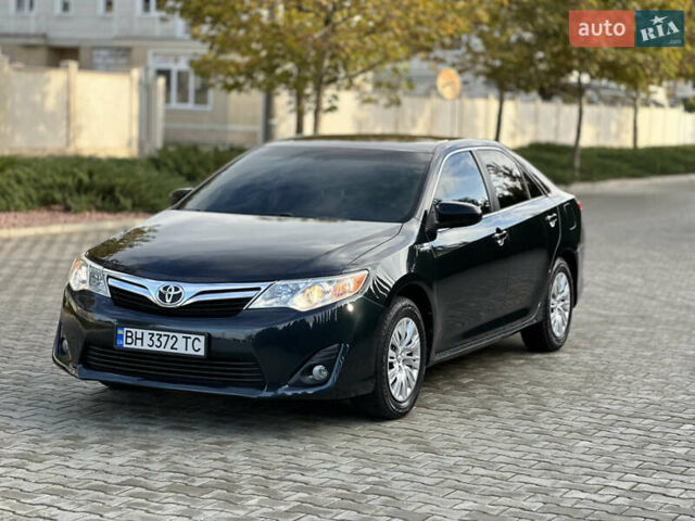Синий Тойота Камри, объемом двигателя 2.49 л и пробегом 232 тыс. км за 12700 $, фото 15 на Automoto.ua