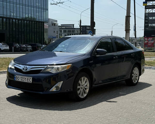 Синий Тойота Камри, объемом двигателя 2.5 л и пробегом 421 тыс. км за 11000 $, фото 2 на Automoto.ua