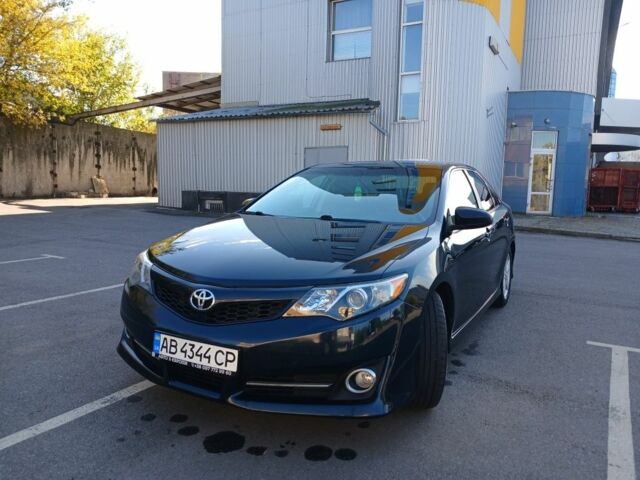 Синий Тойота Камри, объемом двигателя 2.5 л и пробегом 177 тыс. км за 11400 $, фото 2 на Automoto.ua