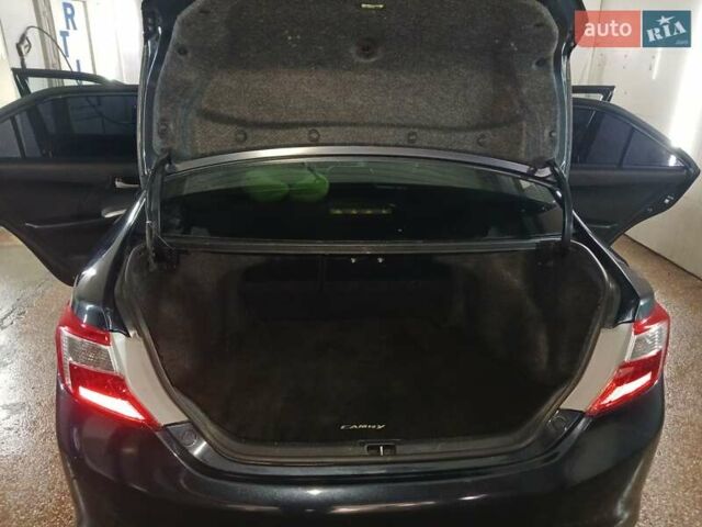 Синий Тойота Камри, объемом двигателя 2.5 л и пробегом 169 тыс. км за 11500 $, фото 36 на Automoto.ua