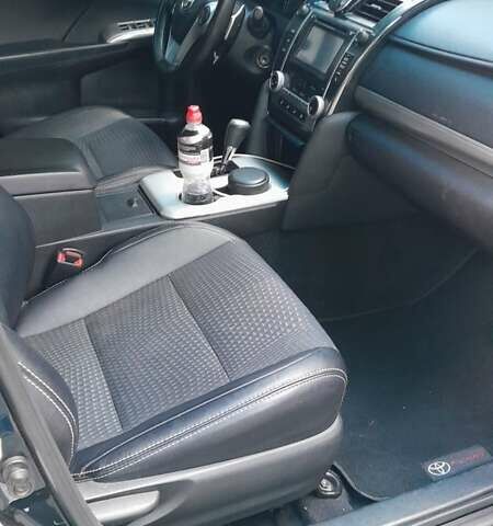 Синий Тойота Камри, объемом двигателя 2.5 л и пробегом 225 тыс. км за 11900 $, фото 11 на Automoto.ua