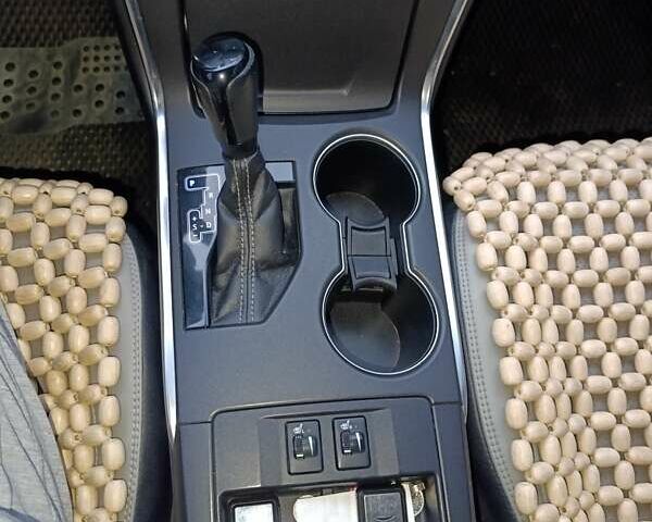 Тойота Камри 2014 в Броварах на Automoto.ua Синий Тойота Камри, объемом двигателя 2.49 л и пробегом 227 тыс. км за 14800 $, фото 3 на Automoto.ua