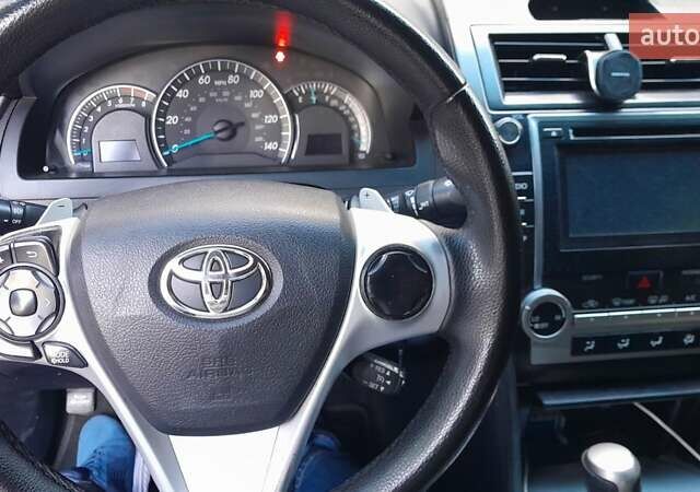 Синий Тойота Камри, объемом двигателя 2.5 л и пробегом 225 тыс. км за 11900 $, фото 5 на Automoto.ua