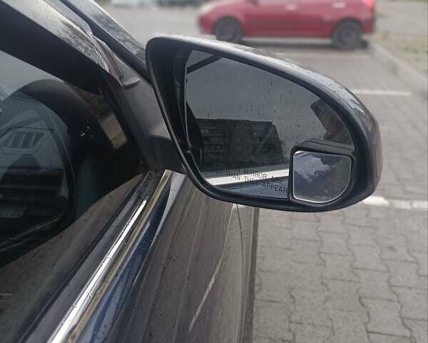 Синий Тойота Камри, объемом двигателя 2.5 л и пробегом 157 тыс. км за 12000 $, фото 3 на Automoto.ua