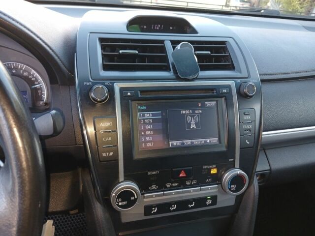 Синий Тойота Камри, объемом двигателя 2.5 л и пробегом 177 тыс. км за 11400 $, фото 4 на Automoto.ua