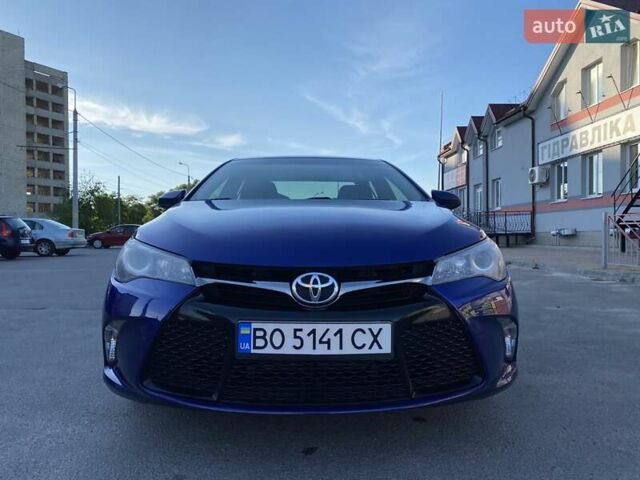 Синий Тойота Камри, объемом двигателя 2.5 л и пробегом 238 тыс. км за 13200 $, фото 1 на Automoto.ua