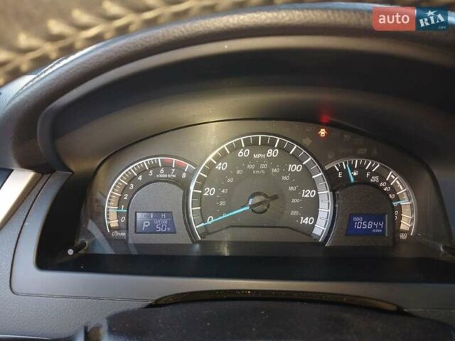 Синий Тойота Камри, объемом двигателя 2.5 л и пробегом 169 тыс. км за 11500 $, фото 29 на Automoto.ua