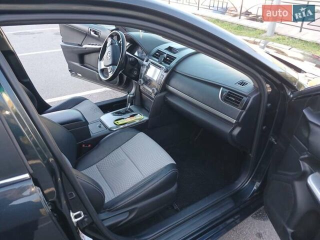 Синий Тойота Камри, объемом двигателя 2.5 л и пробегом 169 тыс. км за 11500 $, фото 22 на Automoto.ua