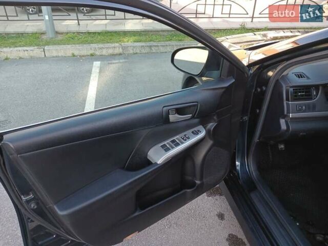 Синий Тойота Камри, объемом двигателя 2.5 л и пробегом 169 тыс. км за 11500 $, фото 16 на Automoto.ua