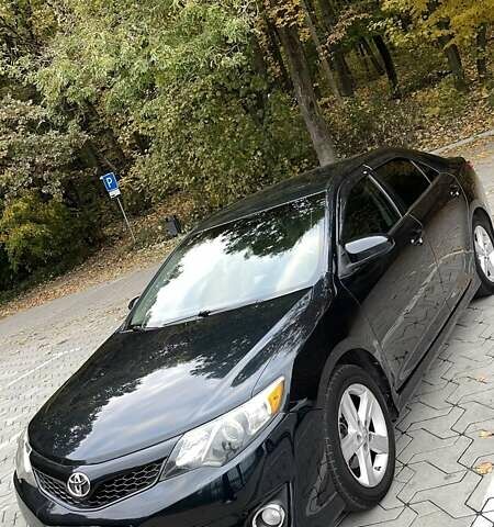 Синий Тойота Камри, объемом двигателя 2.49 л и пробегом 247 тыс. км за 14000 $, фото 5 на Automoto.ua