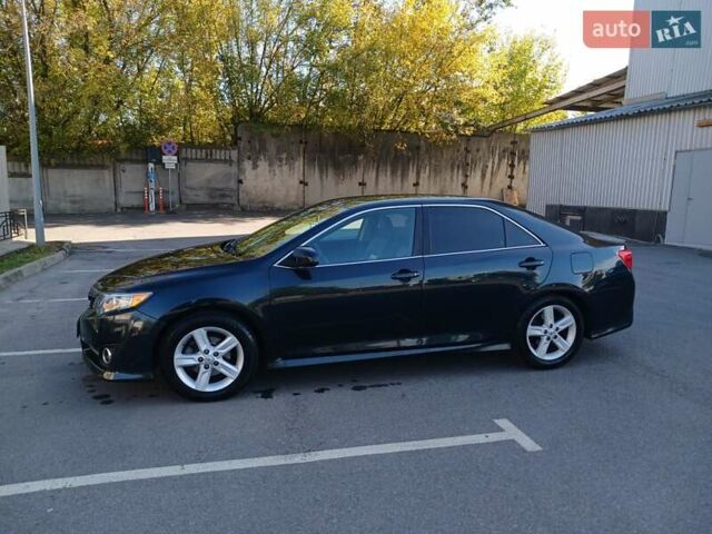 Синий Тойота Камри, объемом двигателя 2.5 л и пробегом 169 тыс. км за 11500 $, фото 1 на Automoto.ua