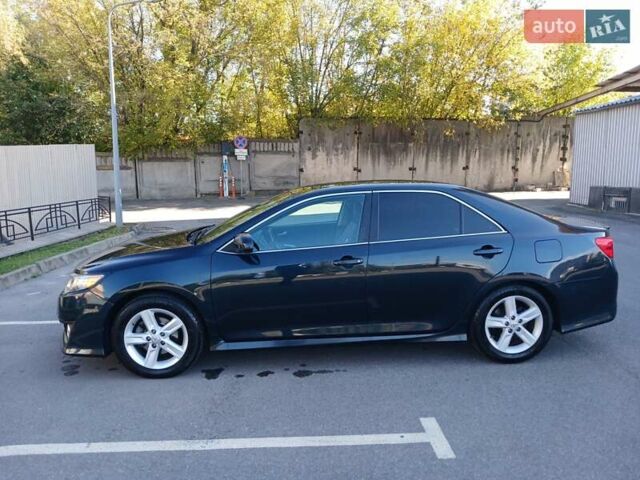 Синий Тойота Камри, объемом двигателя 2.5 л и пробегом 169 тыс. км за 11500 $, фото 42 на Automoto.ua