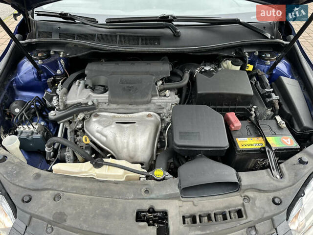 Синий Тойота Камри, объемом двигателя 2.5 л и пробегом 176 тыс. км за 12900 $, фото 22 на Automoto.ua