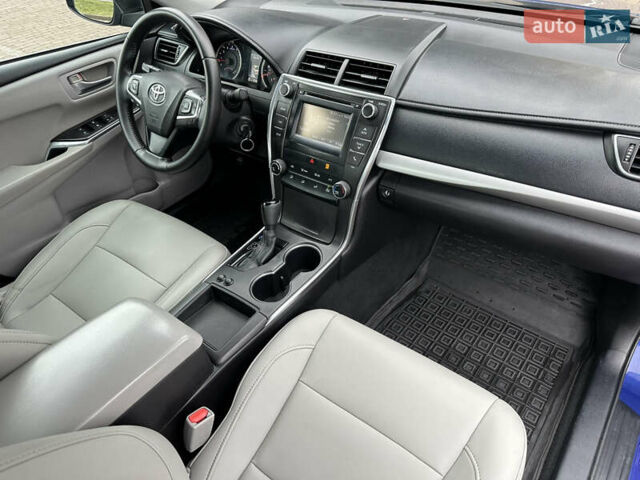 Синий Тойота Камри, объемом двигателя 2.5 л и пробегом 176 тыс. км за 12900 $, фото 12 на Automoto.ua