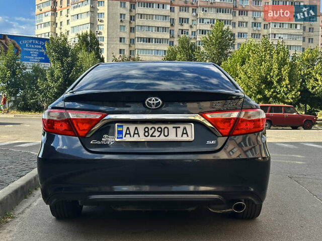 Синий Тойота Камри, объемом двигателя 2.49 л и пробегом 252 тыс. км за 12500 $, фото 5 на Automoto.ua