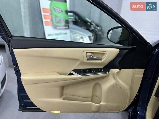 Синій Тойота Камрі, об'ємом двигуна 2.49 л та пробігом 39 тис. км за 11499 $, фото 12 на Automoto.ua