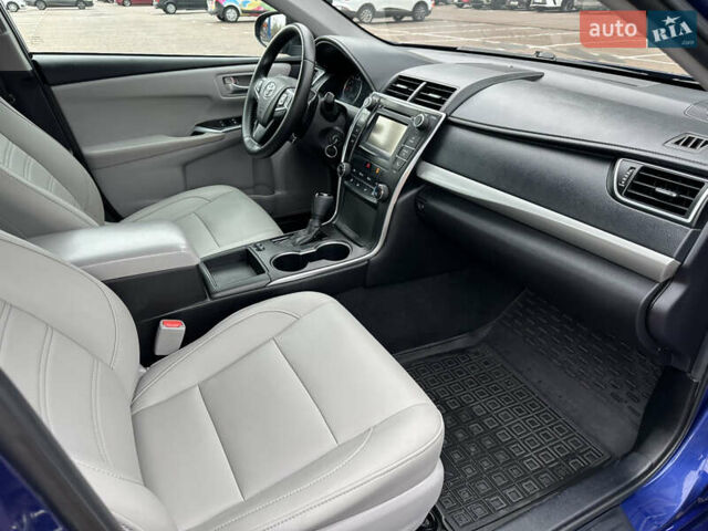 Синий Тойота Камри, объемом двигателя 2.5 л и пробегом 176 тыс. км за 12900 $, фото 13 на Automoto.ua