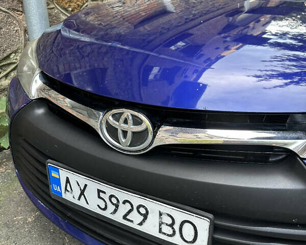 Синий Тойота Камри, объемом двигателя 2.5 л и пробегом 234 тыс. км за 13000 $, фото 1 на Automoto.ua