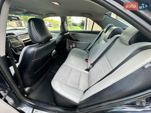 Синий Тойота Камри, объемом двигателя 2.49 л и пробегом 252 тыс. км за 12500 $, фото 11 на Automoto.ua