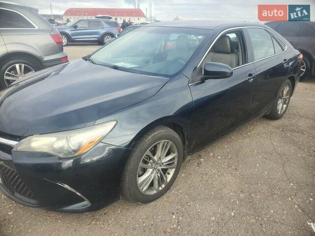 Синій Тойота Камрі, об'ємом двигуна 2.49 л та пробігом 182 тис. км за 11900 $, фото 1 на Automoto.ua