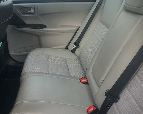 Синій Тойота Камрі, об'ємом двигуна 2.49 л та пробігом 182 тис. км за 11900 $, фото 2 на Automoto.ua